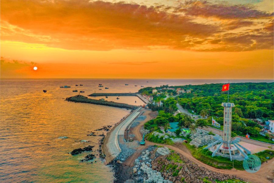 Di chuyển đến đảo Cồn Cỏ: Hướng dẫn chi tiết từ AZ về phương tiện và thủ tục